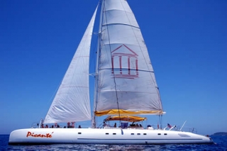  Catamarã maravilhoso 